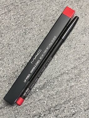 NWB MAC Cosmetics Lip Pencil - Chic Trick Red Lip Liner - DISCONTINUED